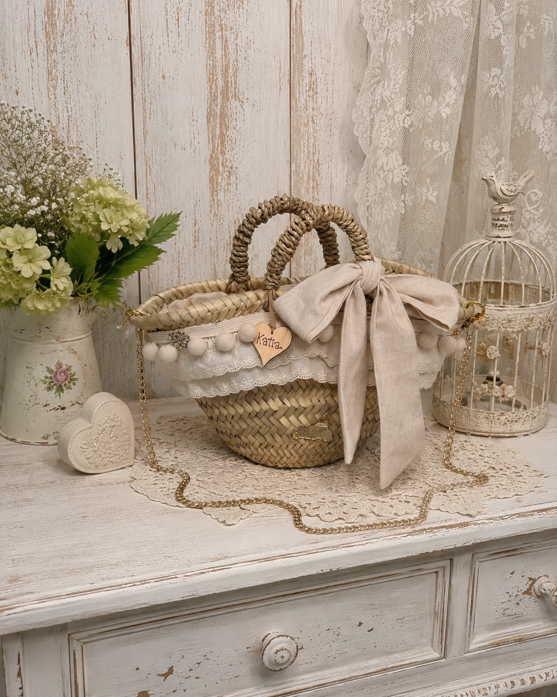 Personalized Straw Bag with Sangallo Lace and Bow