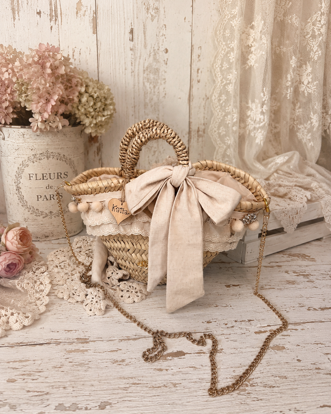 Personalized Straw Bag with Sangallo Lace and Bow